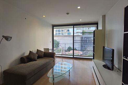 1 Bedroom Condo for rent in Noble Ambience Sarasin, Langsuan, Bangkok near MRT Silom