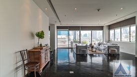 4 Bedroom Apartment for rent in Silom, Bangkok near BTS Chong Nonsi