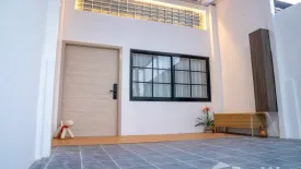 3 Bedroom Townhouse for rent in Khlongtan Nivet, Khlong Tan Nuea, Bangkok near Airport Rail Link Ramkhamhaeng