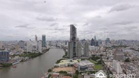 3 Bedroom Condo for sale in Wat Phraya Krai, Bangkok