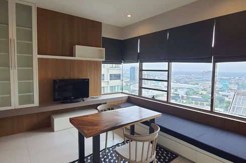 1 Bedroom Condo for rent in The Emporio Place, Khlong Tan, Bangkok near BTS Phrom Phong