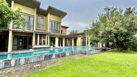 5 Bedroom House for sale in Tha Raeng, Bangkok