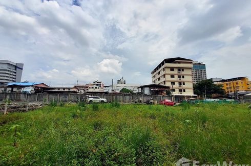 Land for sale in Sam Sen Nai, Bangkok