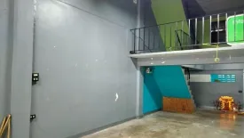 3 Bedroom Commercial for rent in Bang Mot, Bangkok