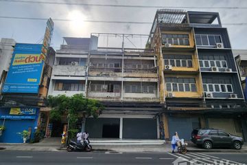 Commercial for sale in Phra Khanong Nuea, Bangkok