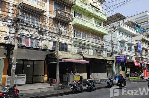 1 Bedroom Commercial for rent in Phlapphla, Bangkok