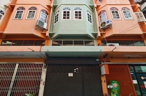 Commercial for sale in Arun Amarin, Bangkok