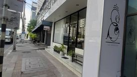 Commercial for sale in Bang Kapi, Bangkok near MRT Phra Ram 9