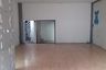 Commercial for sale in Din Daeng, Bangkok near MRT Phra Ram 9