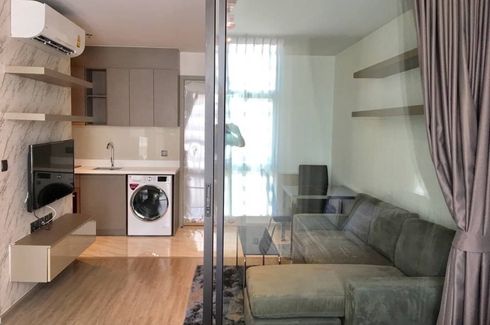 1 Bedroom Condo for rent in RHYTHM Ekkamai, Khlong Tan Nuea, Bangkok near BTS Ekkamai