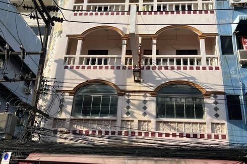 2 Bedroom Commercial for sale in Patong, Phuket