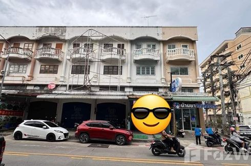 4 Bedroom Commercial for sale in Na Kluea, Chonburi