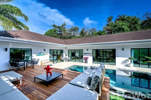 3 Bedroom Villa for sale in Chalong, Phuket