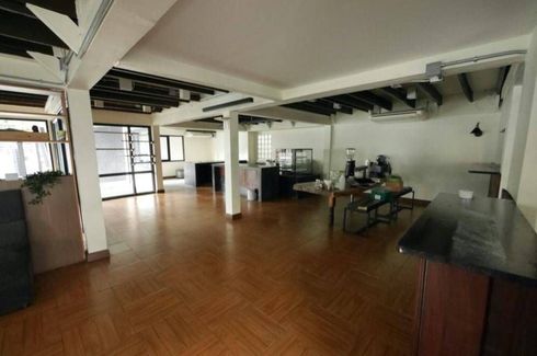 Commercial for rent in Phra Khanong Nuea, Bangkok