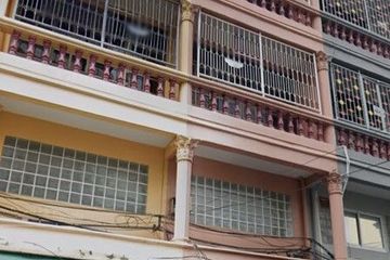 Commercial for rent in Pom Prap, Bangkok near MRT Wat Mangkon