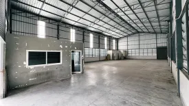 House for rent in Sam Sen Nok, Bangkok