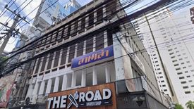 1 Bedroom Commercial for rent in Khlong Toei Nuea, Bangkok near MRT Sukhumvit