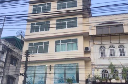 7 Bedroom Commercial for rent in Talat Nuea, Phuket