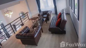 7 Bedroom Commercial for rent in Wat Ket, Chiang Mai