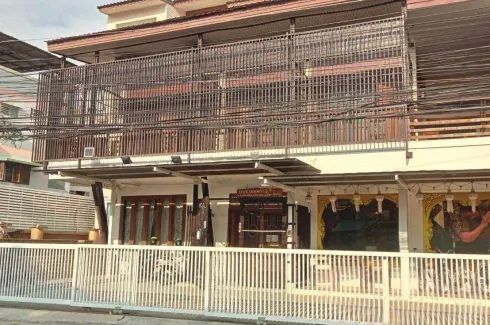 20 Bedroom Hotel / Resort for sale in Chang Khlan, Chiang Mai