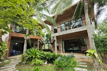 14 Bedroom Commercial for sale in Pak Nam Pran, Prachuap Khiri Khan