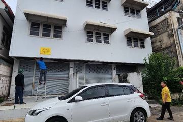 Commercial for sale in Talat Khwan, Nonthaburi near MRT Ministry of Public Health