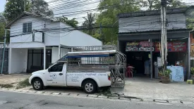 3 Bedroom Commercial for sale in 