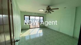 3 Bedroom Commercial for sale in Don Hua Lo, Chonburi