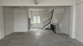 Commercial for rent in Prachathipat, Pathum Thani