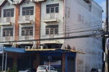 2 Bedroom Commercial for sale in Bang Mak, Chumphon