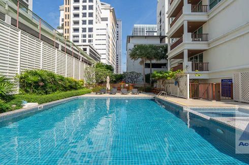 3 Bedroom Apartment for rent in Silom, Bangkok near BTS Chong Nonsi