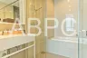 2 Bedroom Condo for Sale or Rent in Na Kluea, Chonburi