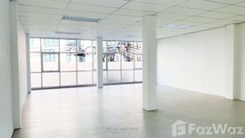 Office for rent in Metha Wattana Building, Khlong Toei Nuea, Bangkok near MRT Sukhumvit