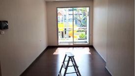 1 Bedroom Condo for rent in Supalai Lite Sathorn - Charoenrat, Bang Khlo, Bangkok near BTS Saphan Taksin