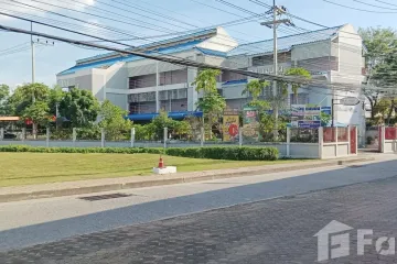 Land for sale in Na Mueang, Chachoengsao