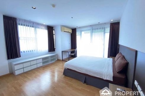 1 Bedroom Apartment for rent in Nantiruj Tower, Khlong Toei, Bangkok near BTS Asoke