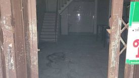 1 Bedroom Commercial for rent in Khlong Mahanak, Bangkok near MRT Lan Luang