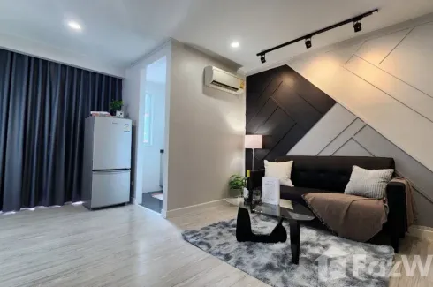 1 Bedroom Condo for sale in C Style Condo, Sam Sen Nok, Bangkok near MRT Huai Khwang