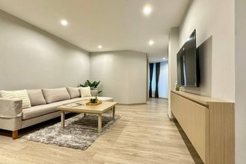 3 Bedroom Apartment for rent in The Knight Sukhumvit 31, Khlong Toei Nuea, Bangkok near MRT Sukhumvit