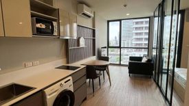 1 Bedroom Condo for rent in The Issara Sathorn, Thung Maha Mek, Bangkok near BTS Saint Louis