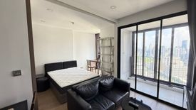 1 Bedroom Condo for rent in Si Phraya, Bangkok near MRT Sam Yan