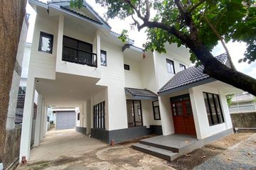 4 Bedroom House for rent in Wat Ket, Chiang Mai