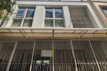 3 Bedroom Townhouse for rent in Sam Sen Nai, Bangkok near BTS Ari