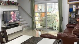 4 Bedroom Townhouse for sale in Lat Sawai, Pathum Thani