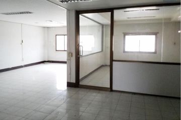 8 Bedroom Commercial for sale in Khlong Nueng, Pathum Thani