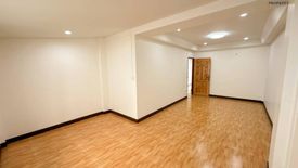 3 Bedroom Townhouse for sale in Pimthong Village, Khlong Chaokhun Sing, Bangkok