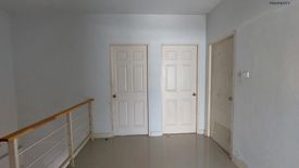 3 Bedroom Townhouse for sale in Nong Mai Daeng, Chonburi