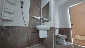 3 Bedroom Townhouse for sale in Nong Mai Daeng, Chonburi