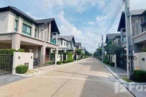 4 Bedroom House for sale in Bangkok Boulevard Signature Westgate, Bang Bua Thong, Nonthaburi