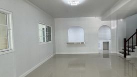 3 Bedroom Townhouse for sale in Pruksa 12/1 Rangsit Klong 3, Khlong Sam, Pathum Thani